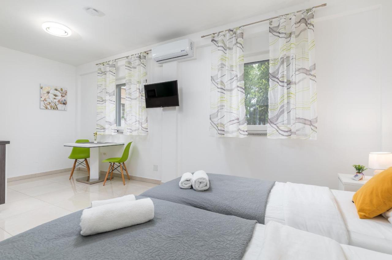 Marine Lux Apartments Pula Dış mekan fotoğraf