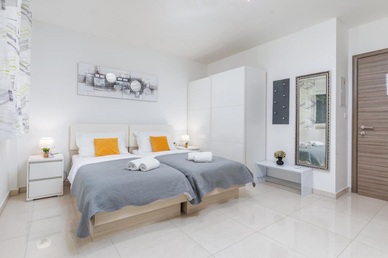 Marine Lux Apartments Pula Dış mekan fotoğraf