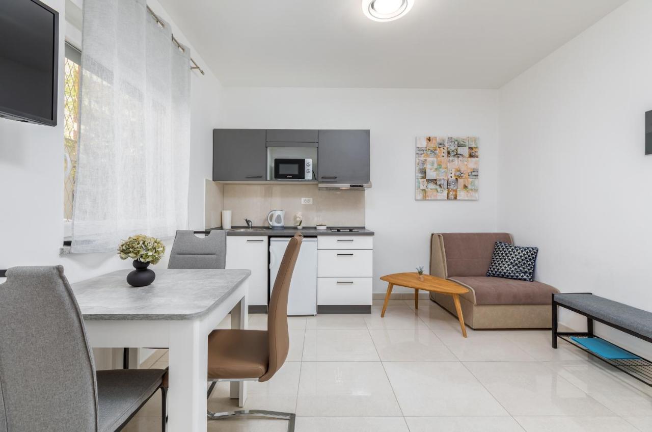 Marine Lux Apartments Pula Dış mekan fotoğraf