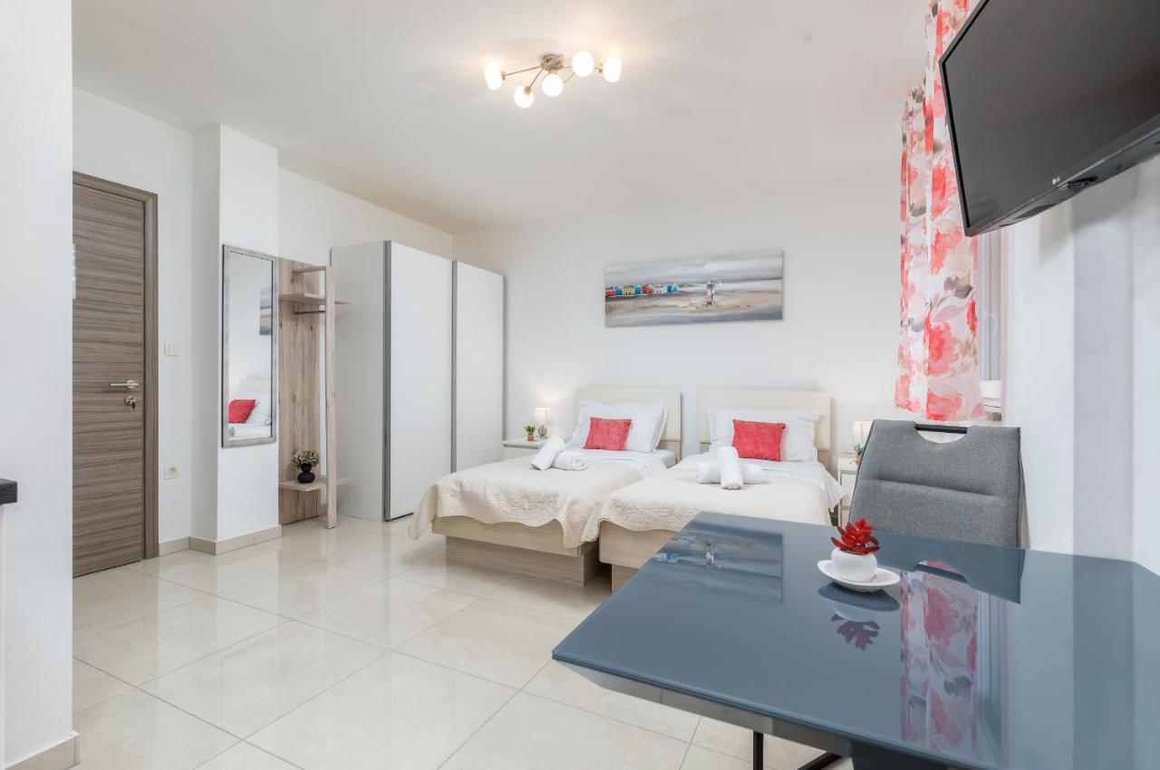 Marine Lux Apartments Pula Dış mekan fotoğraf