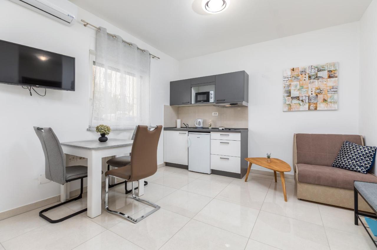 Marine Lux Apartments Pula Dış mekan fotoğraf